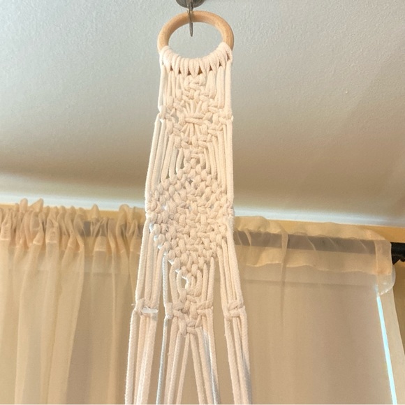 Macrame Plant Hanger Boho Home Decor 40” L - Picture 5 of 10
